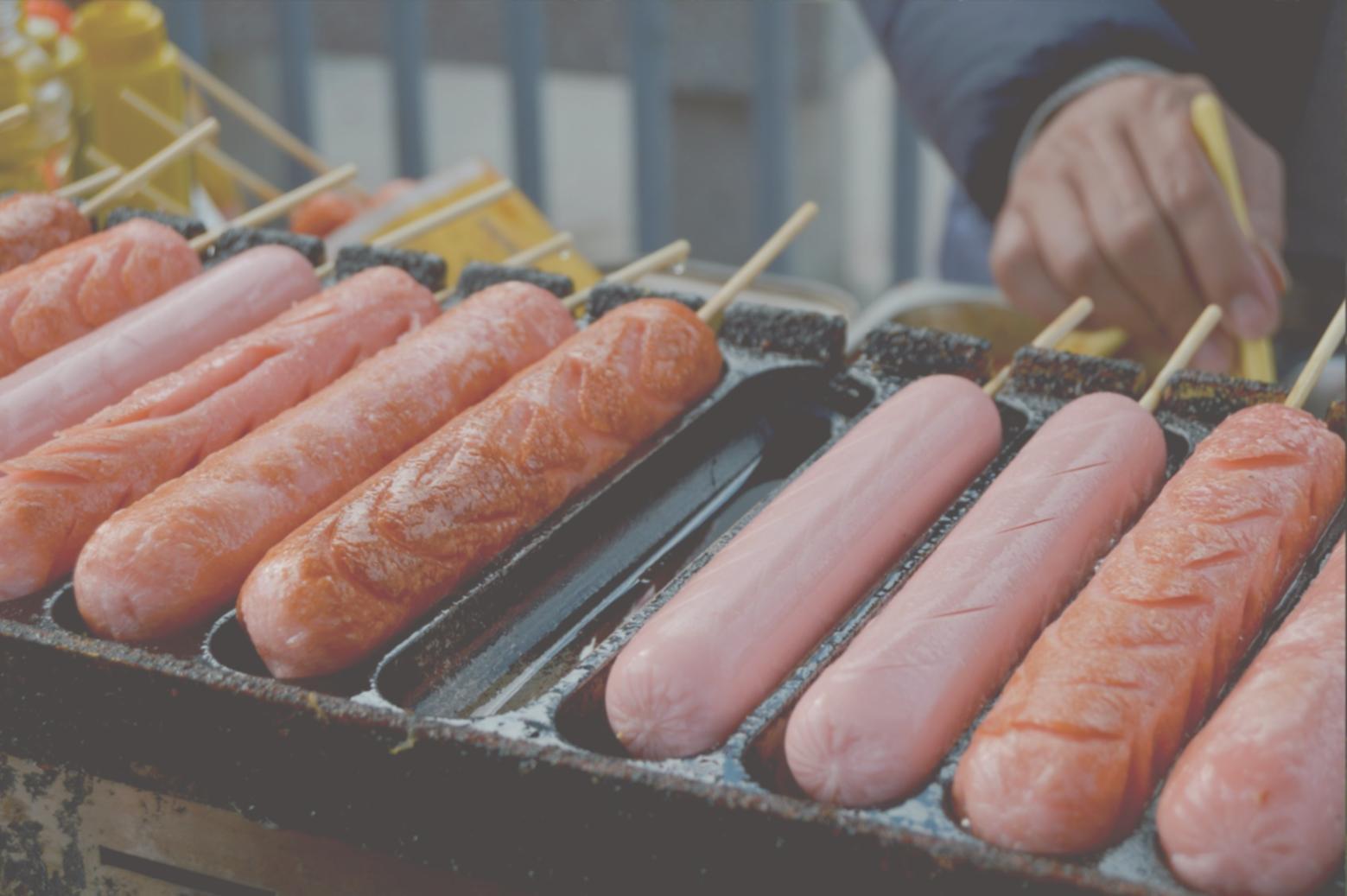 Seasonal menu planning and ingredient selection